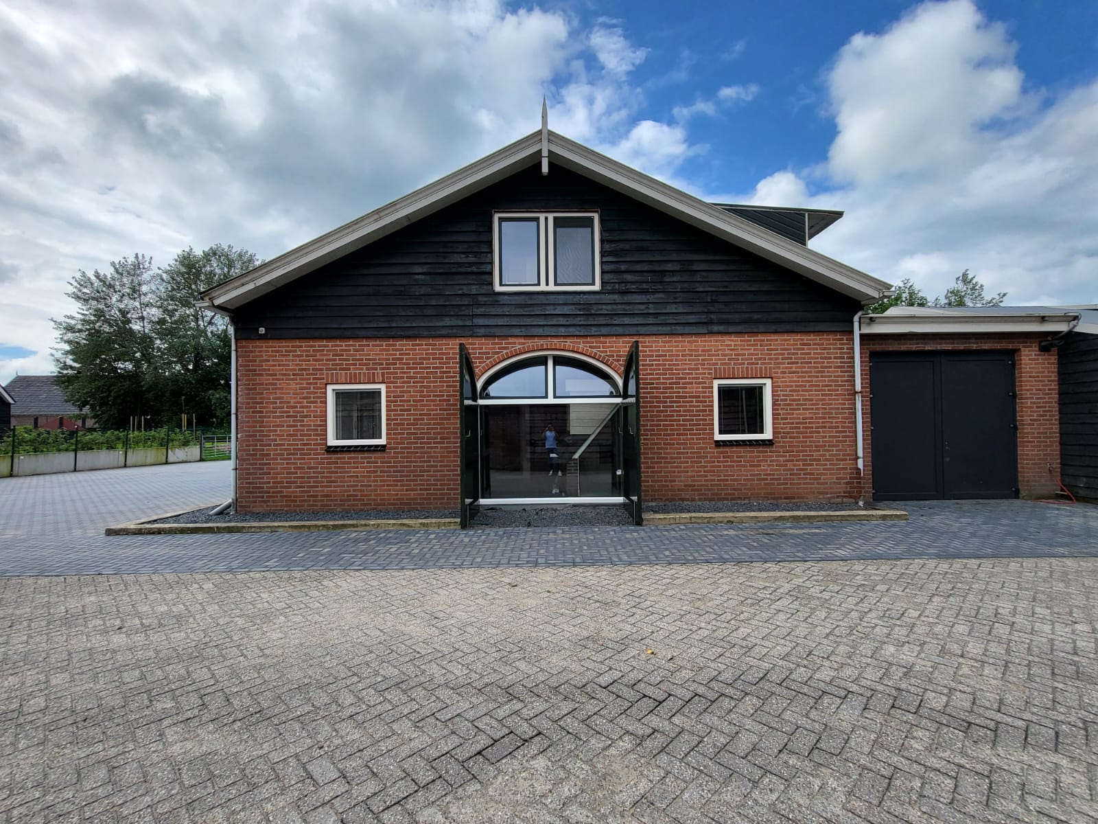 Showroom van Van Eck Kunststof Kozijnen in Leerdam